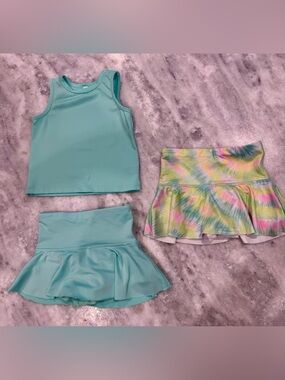 NEST Fragrances Aqua Tank with Aqua and Pastel Tie-Dye Skorts